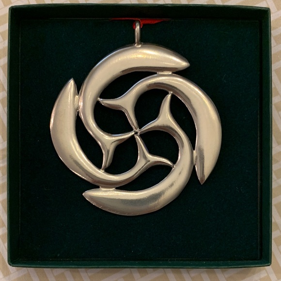 Lovell Designs St. Brendan's Cross Ornament - Picture 2 of 8